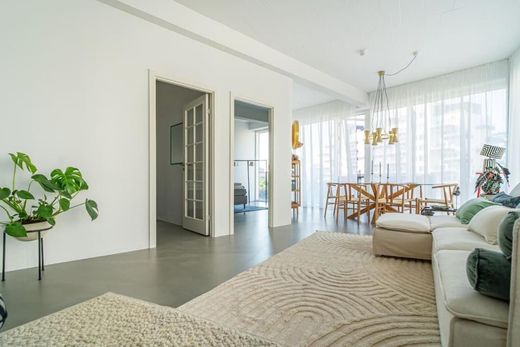 Scandinavian Premium Atelier - Spacious Comfort Apartamento