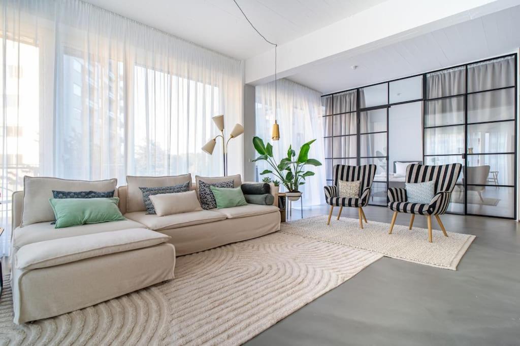 Apartamento Scandinavian Premium Atelier - Spacious Comfort